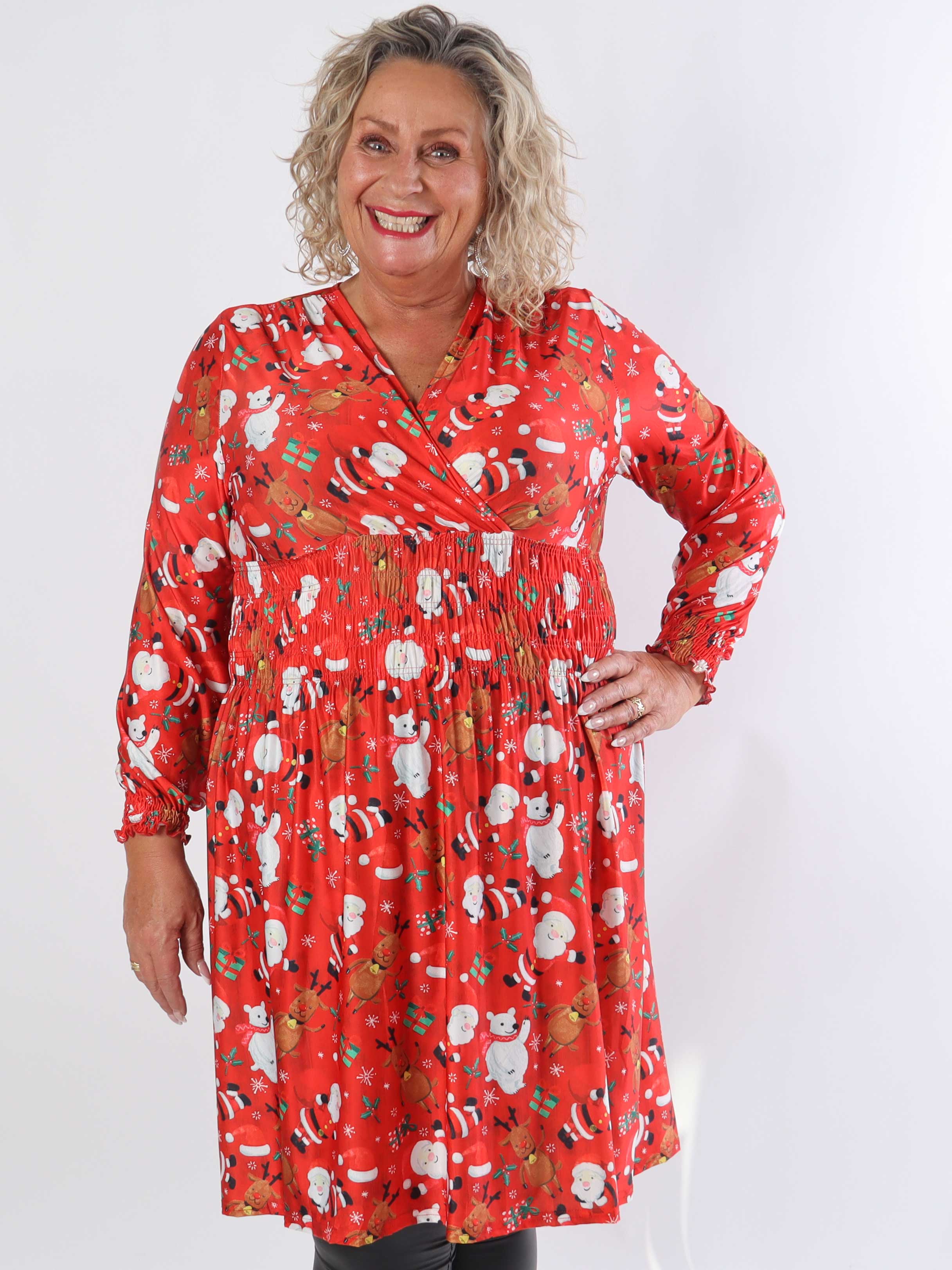 Pams Christmas Short L/S - Elastisk plus size-klänning med jultryck